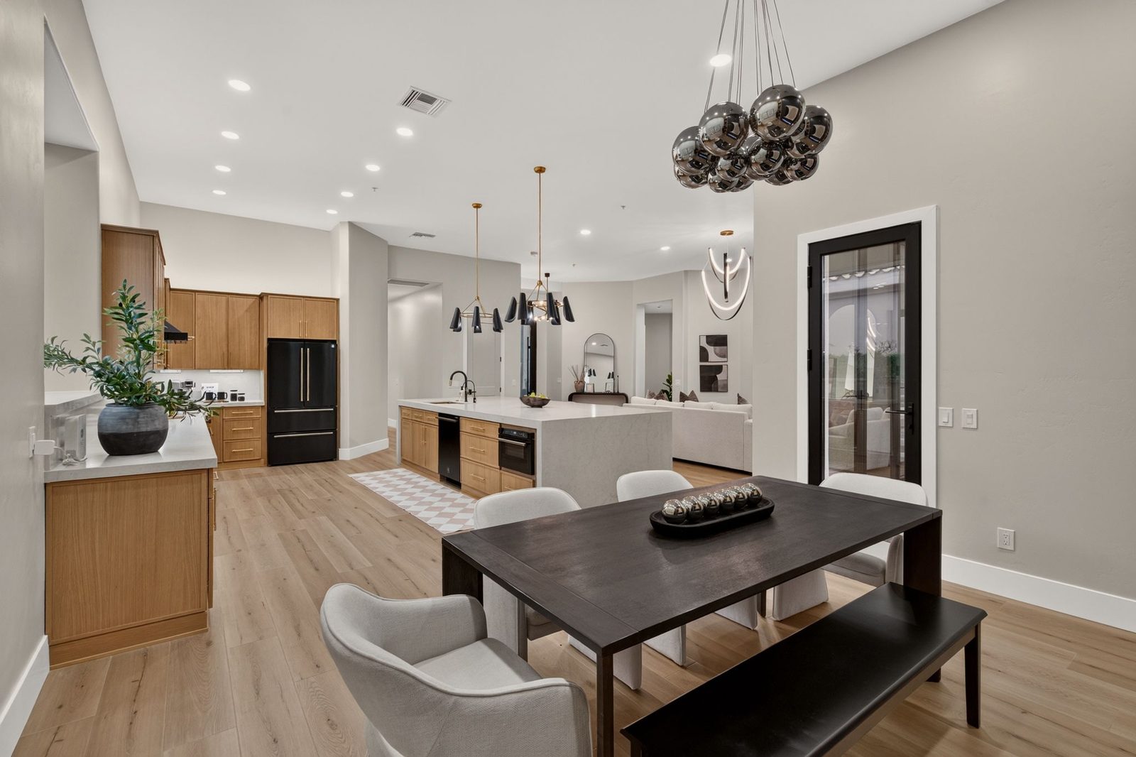 7238 E Lupine Avenue, dining room